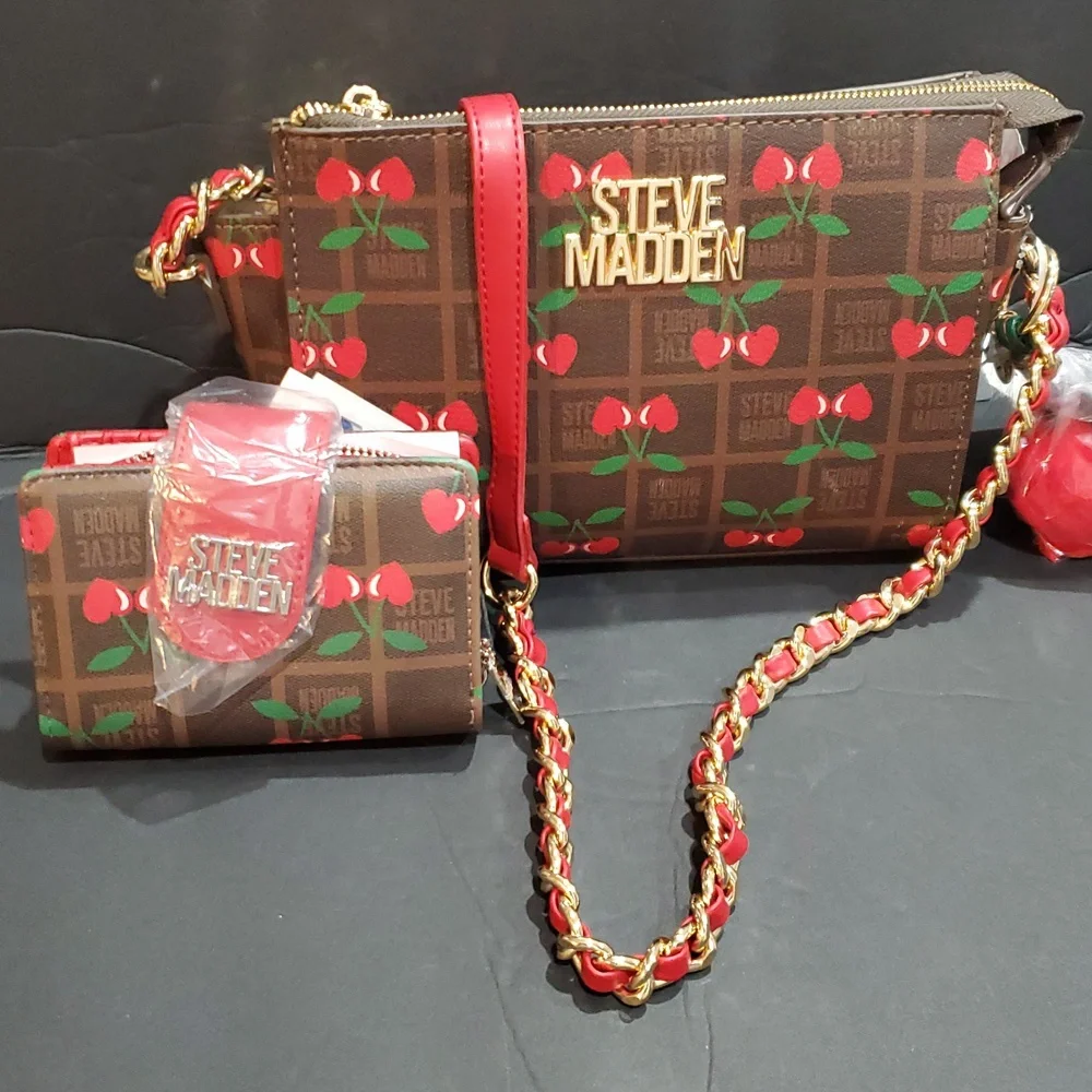 Steve Madden brown plaid checkered look and cherry print bglory red snap wallet - Picture 10 of 12